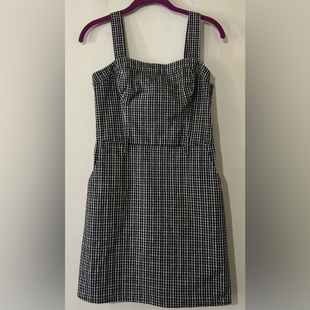 Hollister Black and White Patterned Mini Dress